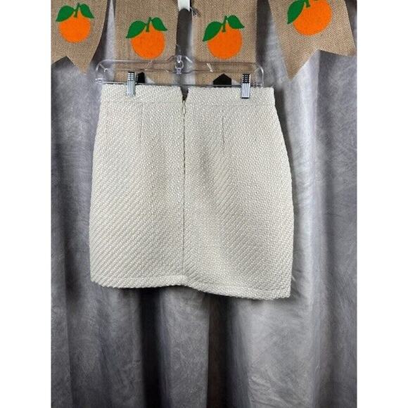 Vero Moda Women's Tweed Mini Skirt. White. NWT Size 4 - Picture 2 of 7